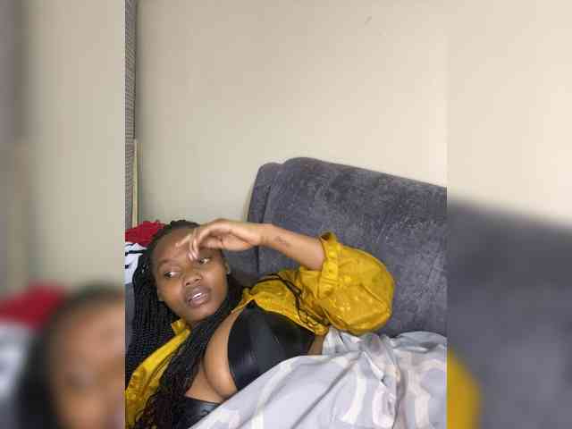 Curvy-maxy9 Curvy-maxy9