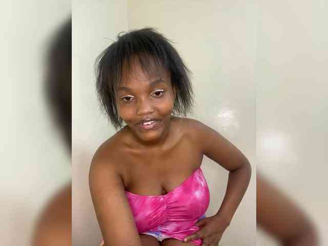 Curvy-maxy9 Curvy-maxy9