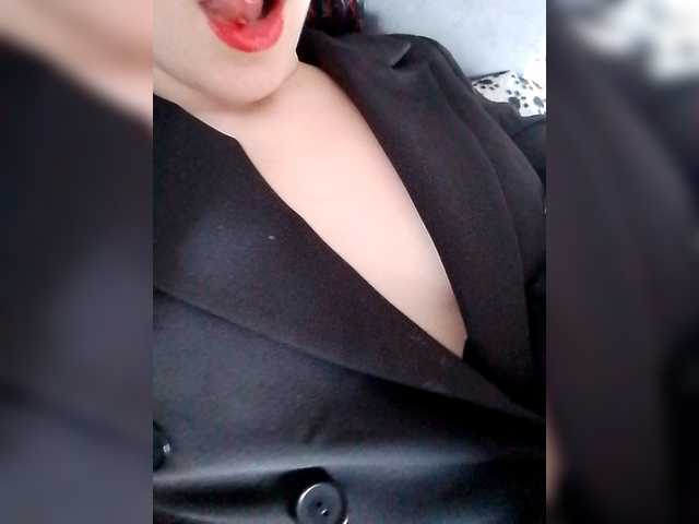 Anabella-1's BongaCams show and profile