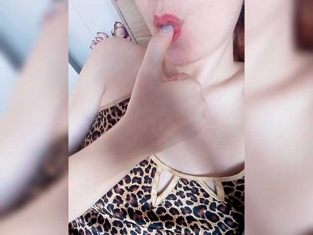 Anabella-1's BongaCams show and profile