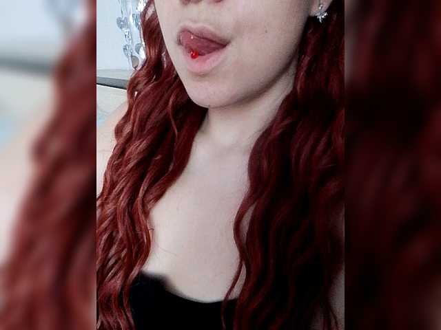 Anabella-1's BongaCams show and profile