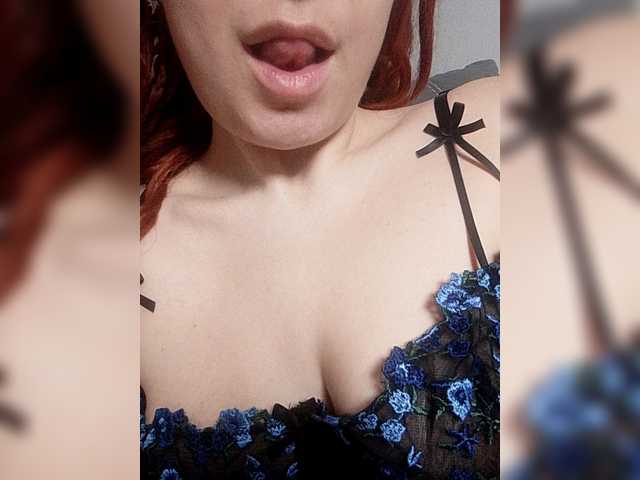 Anabella-1's BongaCams show and profile
