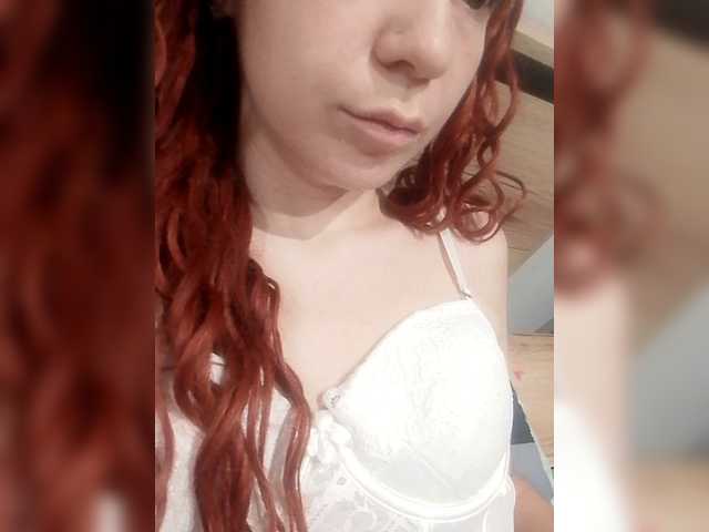 Anabella-1's BongaCams show and profile