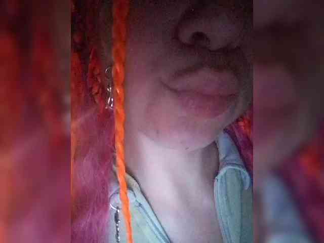 Lady_cat93 webcam