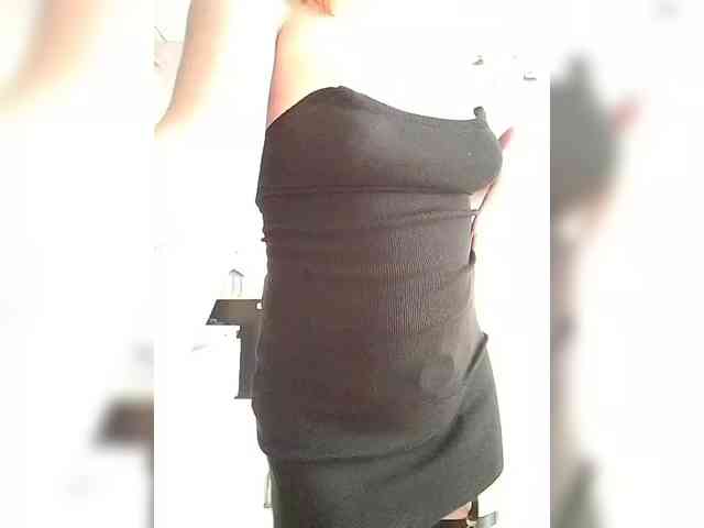 Lady_cat93 webcam