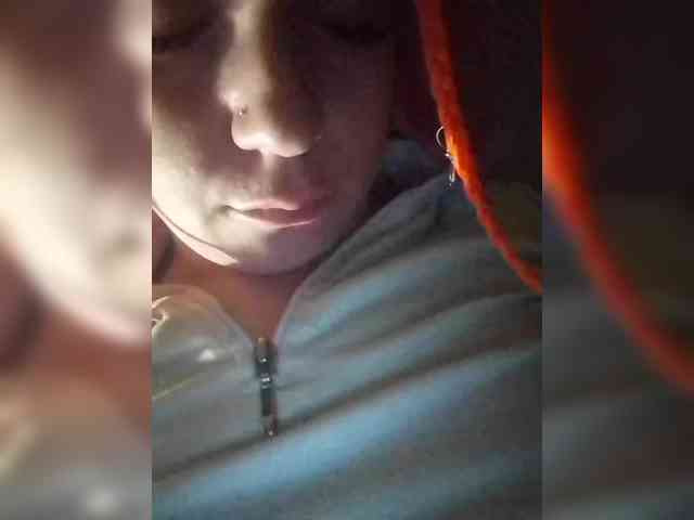 Lady_cat93 webcam