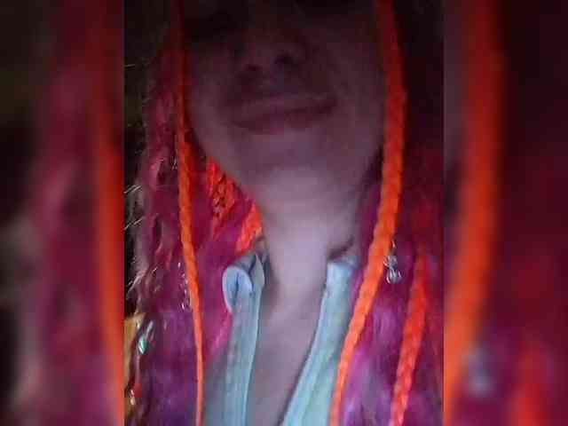 Lady_cat93 webcam