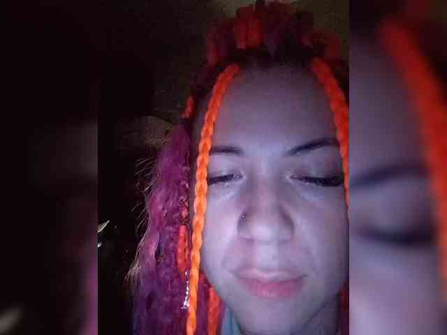 Lady_cat93 webcam