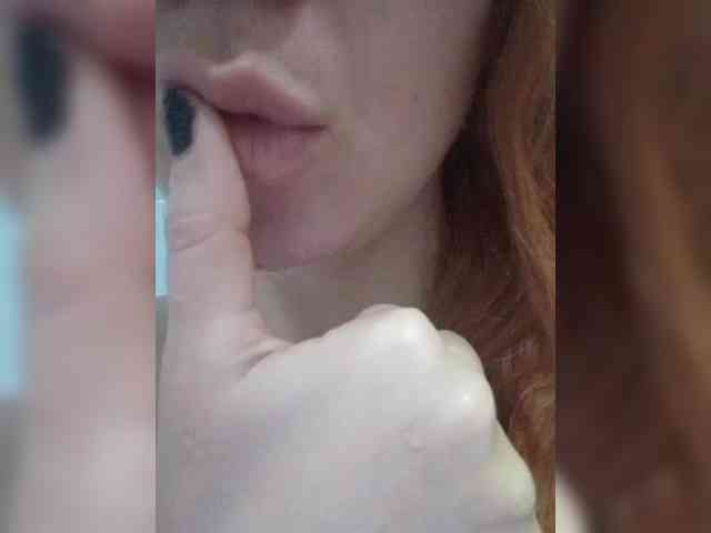 Lady_cat93 webcam