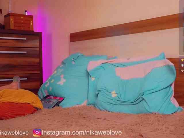 Nikaweblove webcam