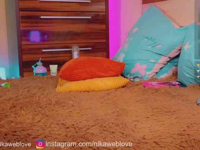 Nikaweblove webcam