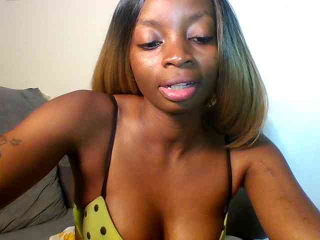 SweetsLolilta webcam