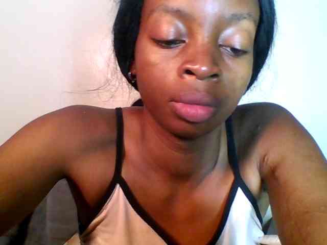 SweetsLolilta webcam