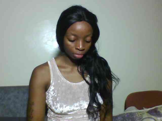 SweetsLolilta webcam