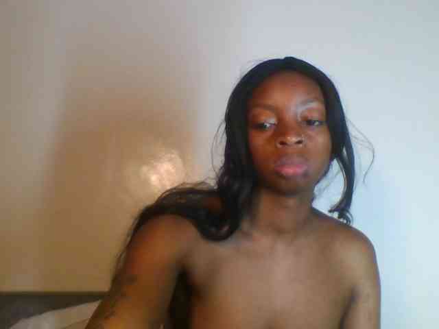 SweetsLolilta webcam