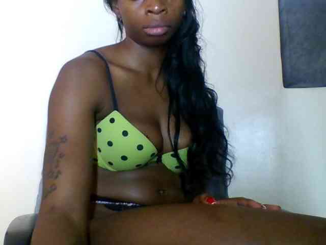 SweetsLolilta webcam