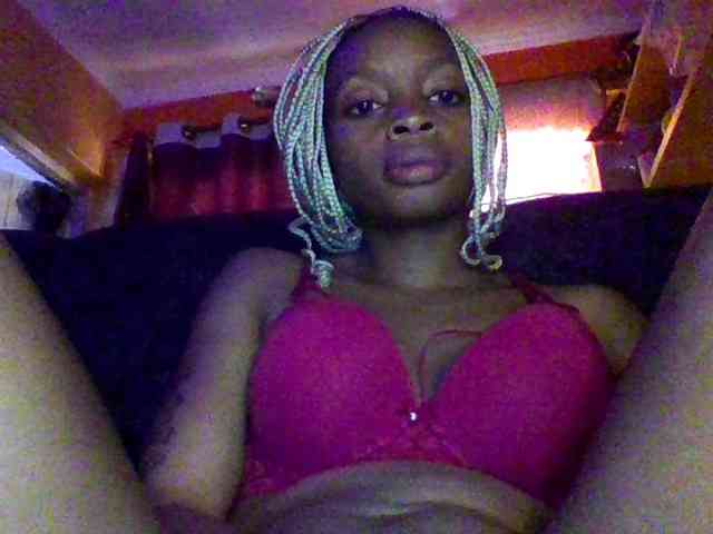 SweetsLolilta webcam