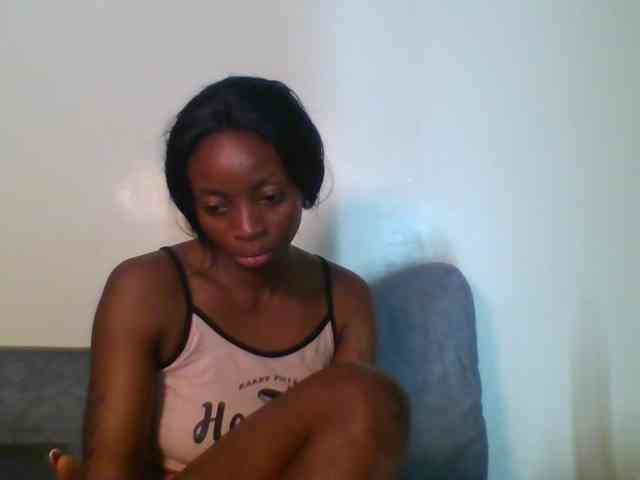 SweetsLolilta webcam