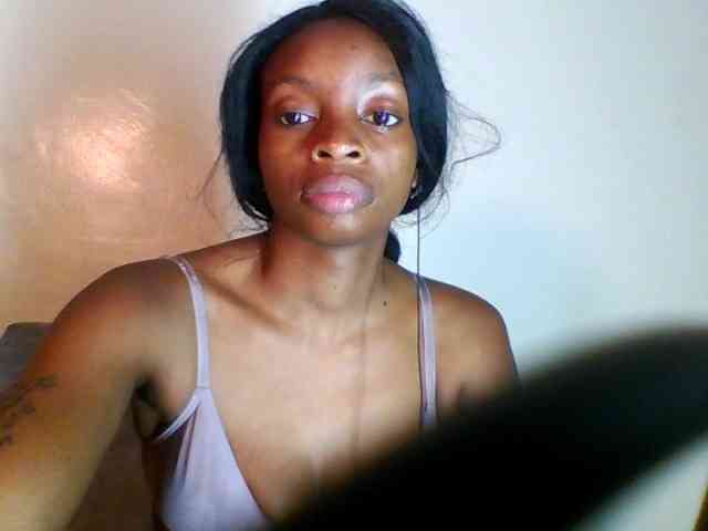 SweetsLolilta webcam