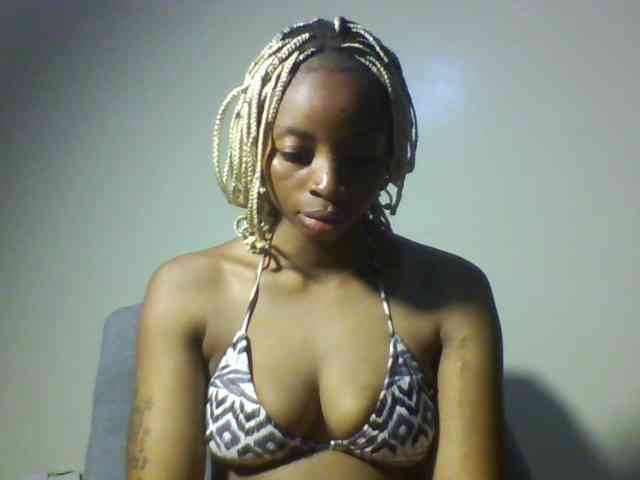 SweetsLolilta webcam