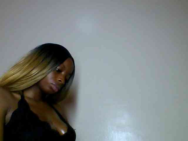 SweetsLolilta webcam