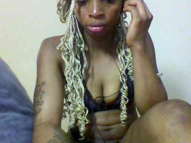 SweetsLolilta webcam