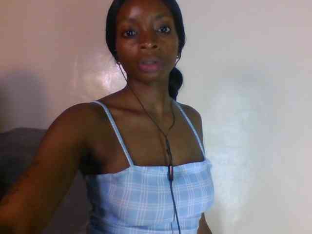 SweetsLolilta webcam