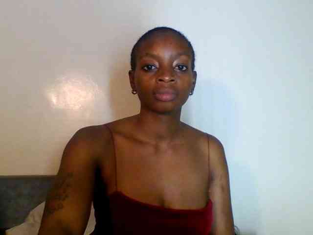 SweetsLolilta webcam