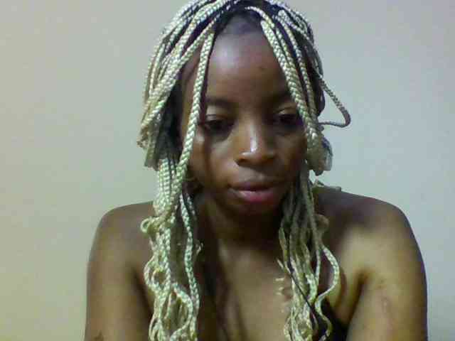 SweetsLolilta webcam