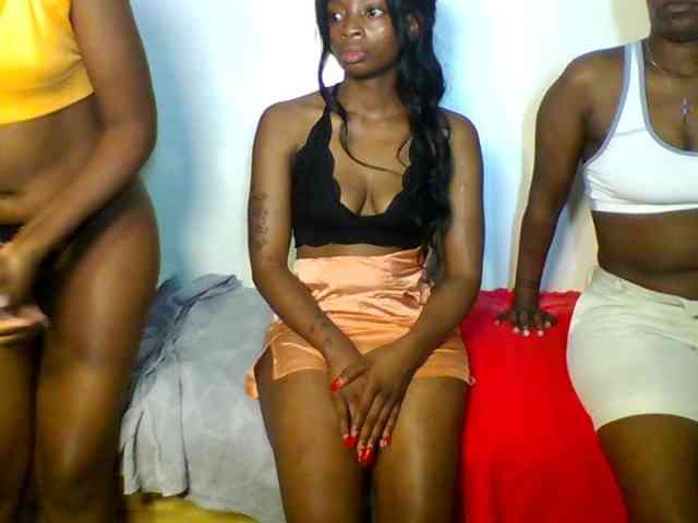 SweetsLolilta webcam