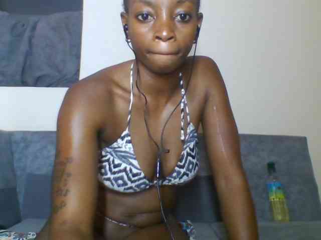 SweetsLolilta webcam