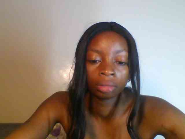 SweetsLolilta webcam