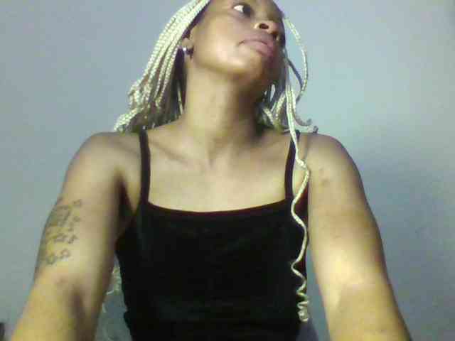 SweetsLolilta webcam