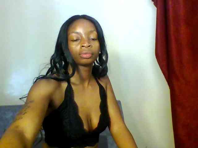 SweetsLolilta webcam