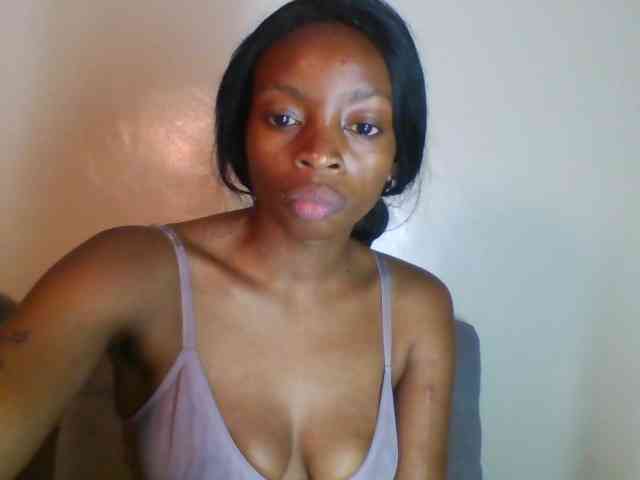 SweetsLolilta webcam