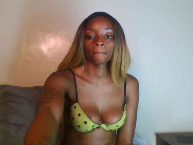 SweetsLolilta webcam