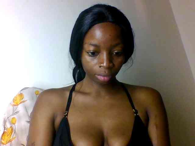 SweetsLolilta webcam