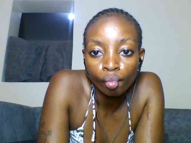 SweetsLolilta webcam