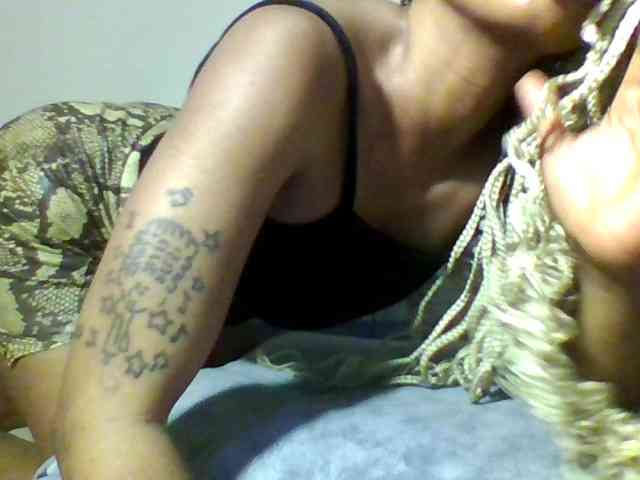 SweetsLolilta webcam