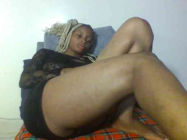 SweetsLolilta webcam