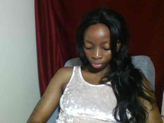 SweetsLolilta webcam