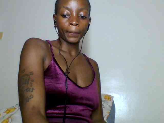 SweetsLolilta webcam