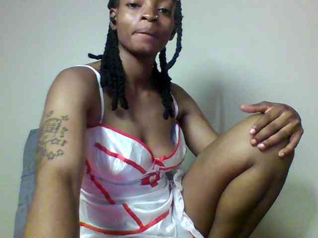 SweetsLolilta webcam