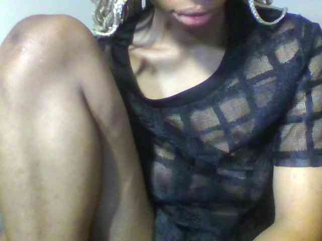 SweetsLolilta webcam