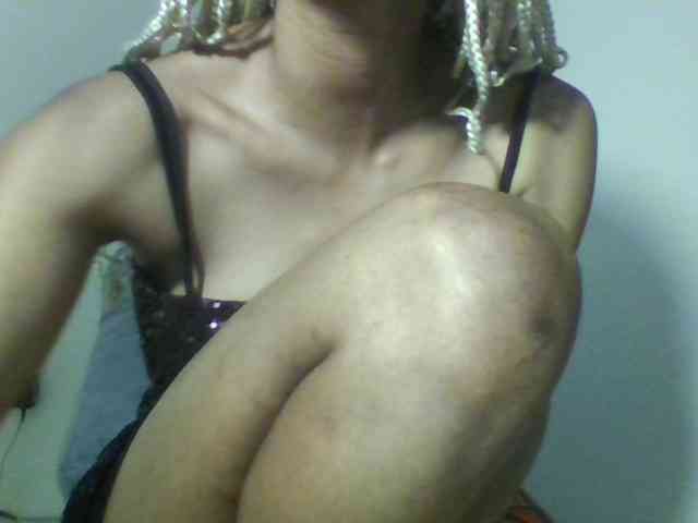 SweetsLolilta webcam