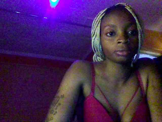 SweetsLolilta webcam