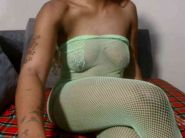 SweetsLolilta webcam