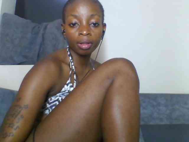 SweetsLolilta webcam