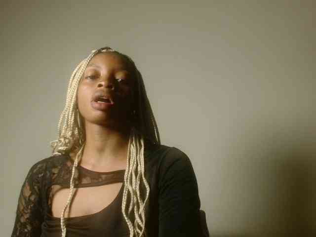 SweetsLolilta webcam