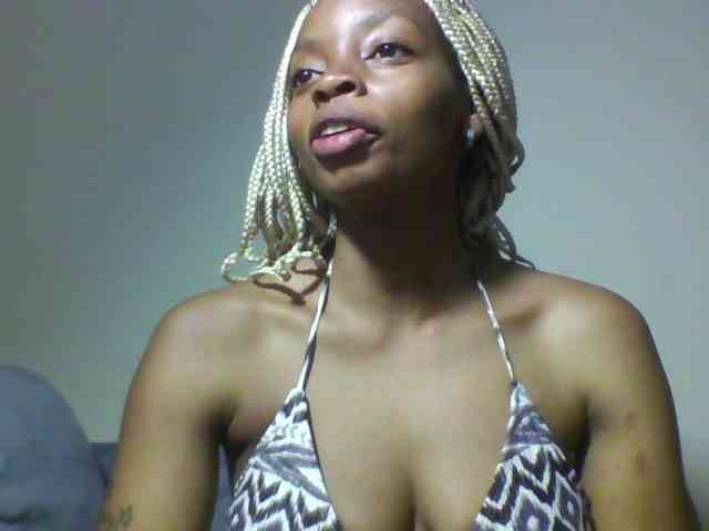 SweetsLolilta webcam